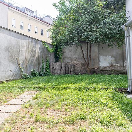 Brilliant 1Br Apt Comfortable Design/Near Schoenbrunn Wina Bagian luar foto